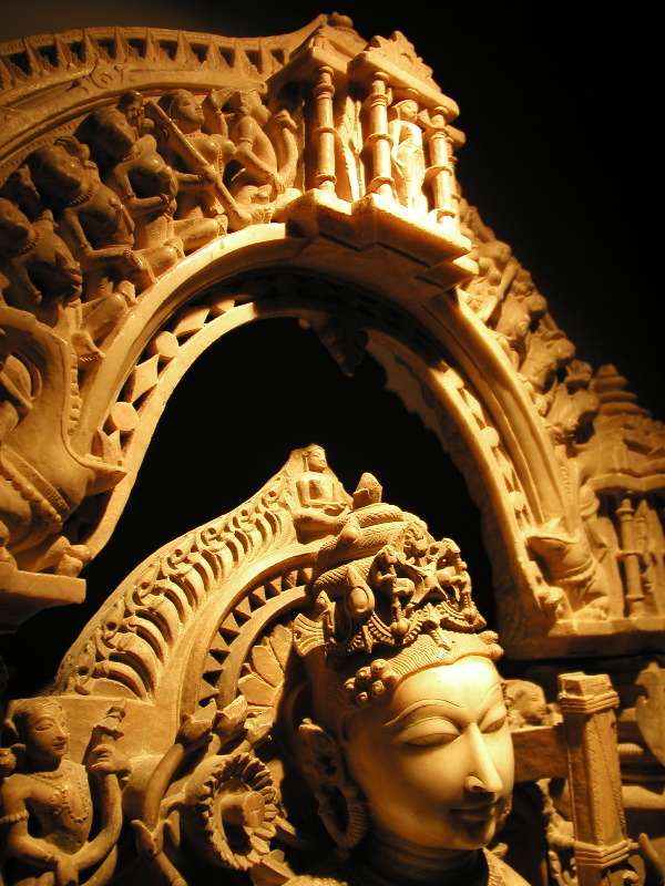 p1124606 Ivory Detail