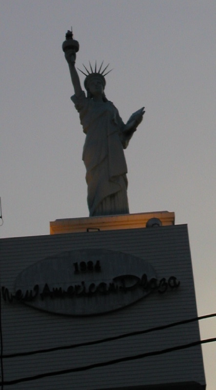 Statue of Liberty, Osaka