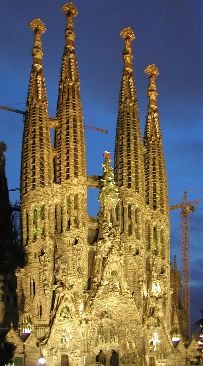 20040326-0829 La Sagrada Familia East Facade