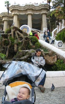 20040328-3824 Kyle at Parc Guell