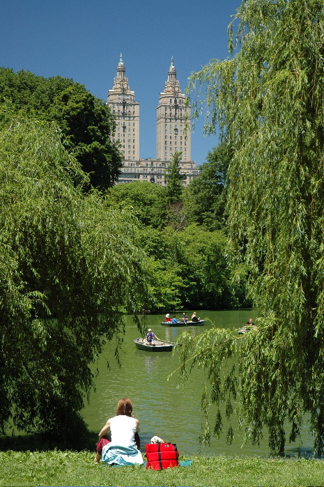 20040529-0093 Boaters in Central Park