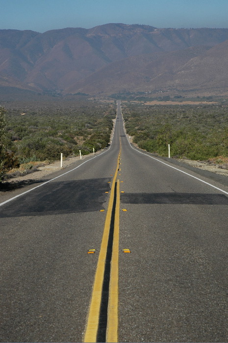 20040607-0915 Along California 78