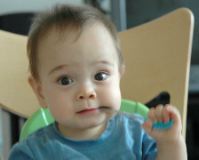 20040529-0139 Kyle with spoon