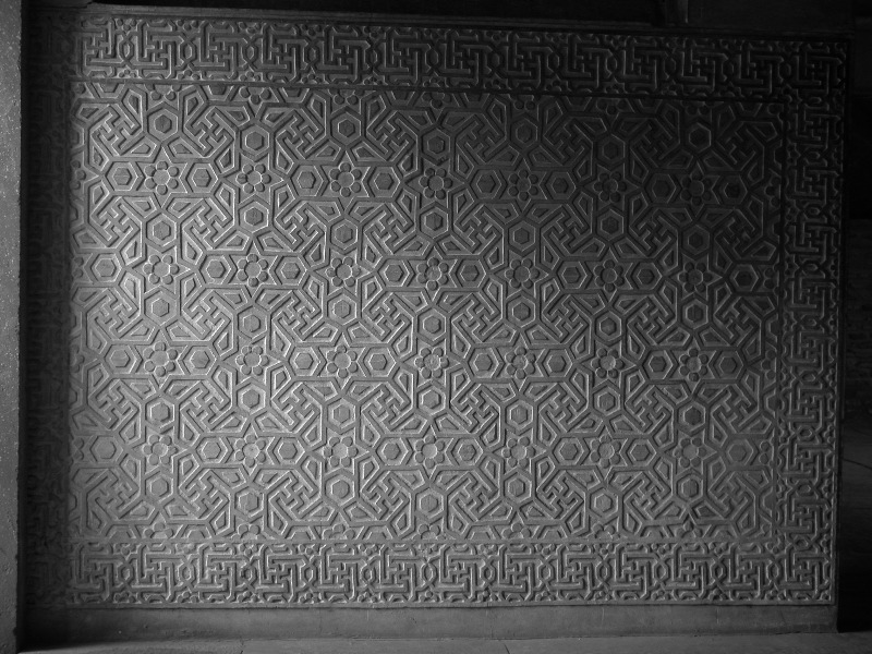 p1054195 Wall Carving