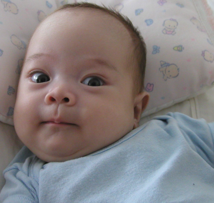 p9186311 Kyle on couch