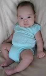 p9166298 Kyle on couch