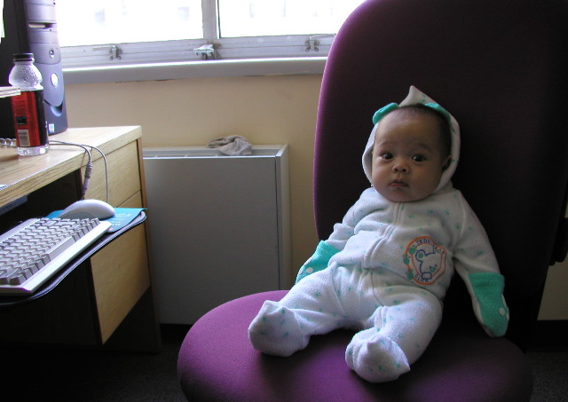 pa206400 Kyle in Stephens Office