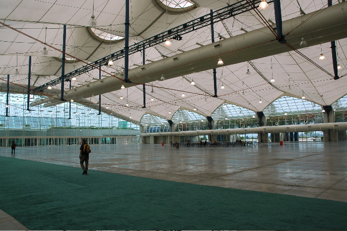 20040607-0953 Sail Pavillion San Diego Convention Center
